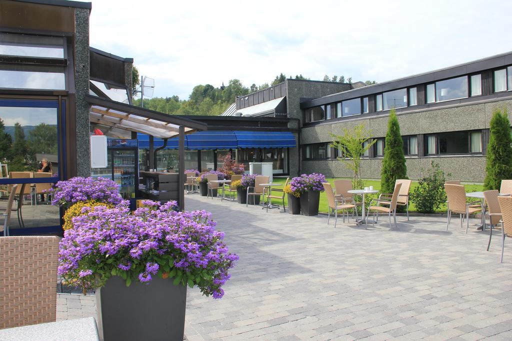 Bo Hotel Бо Екстериор снимка